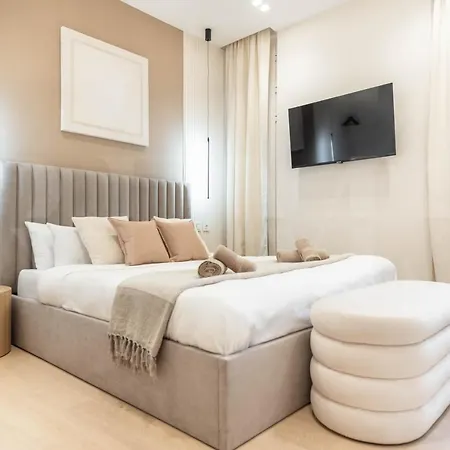 Sophisticated Apartment With Balcony & City Views By Rems Màlaga Exterior photo