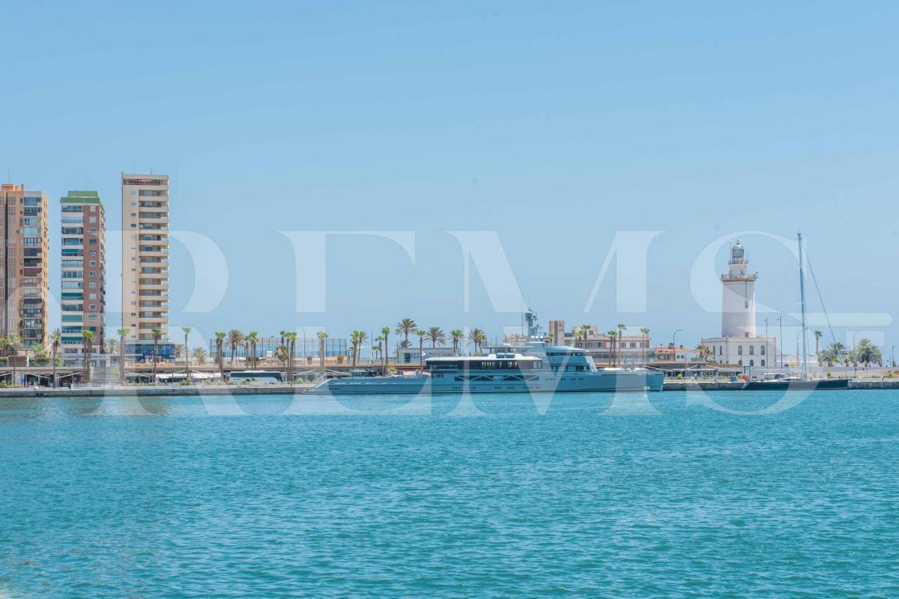 Sophisticated With Balcony & Views By Rems * Màlaga